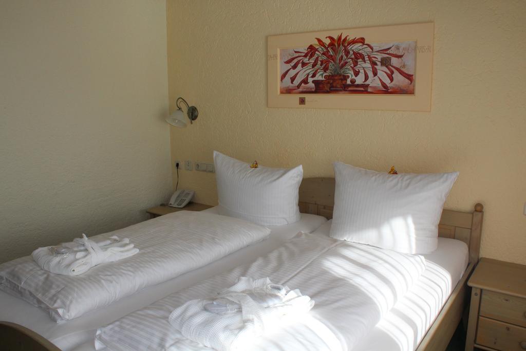 Hubertushof Hotel Garni Oberstaufen Szoba fotó